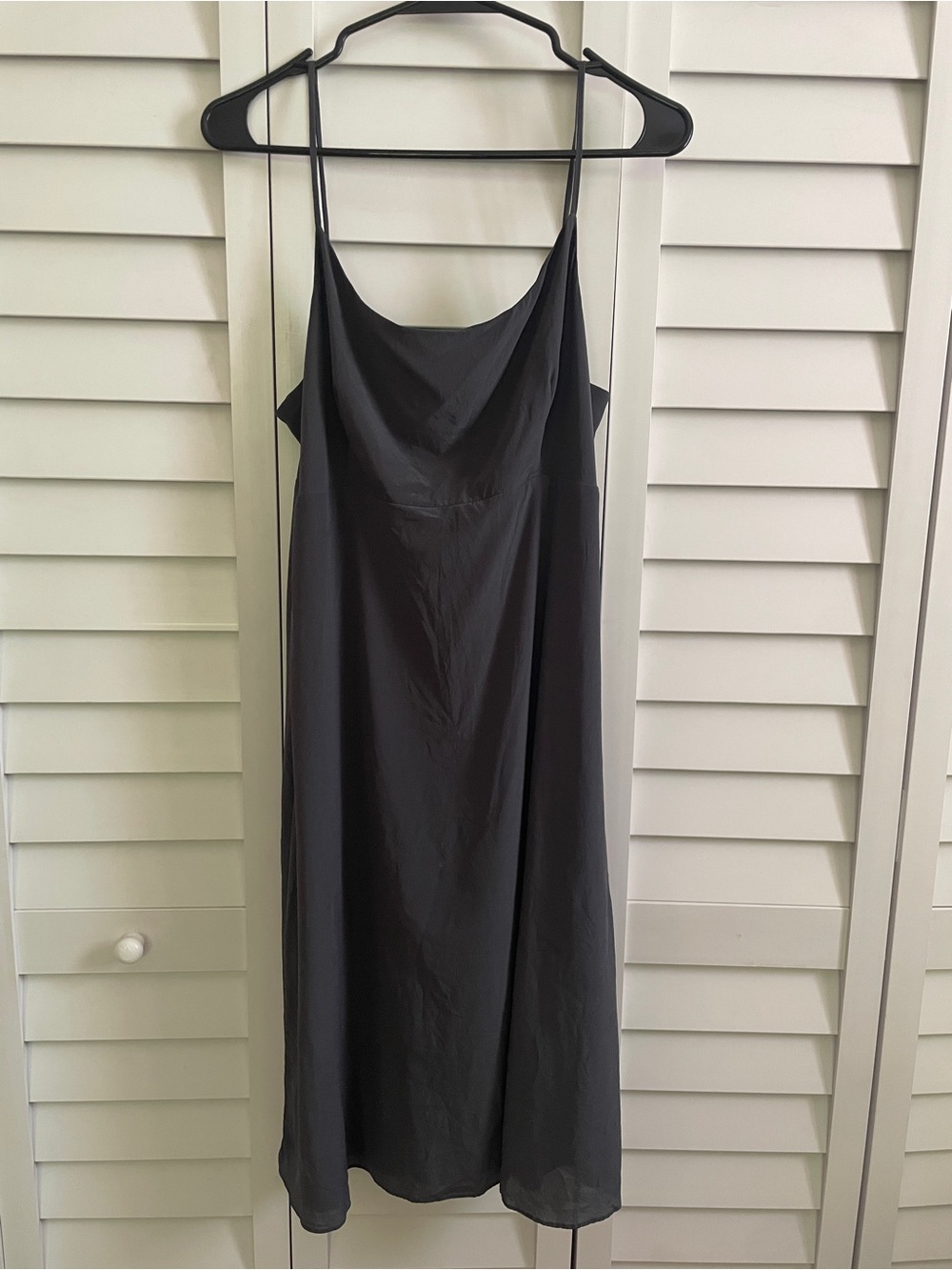 Bailey 44 100% Silk Gray Midi Dress